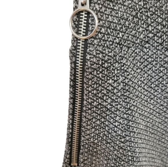 Worthington Textured Circle Skirt Size 4 - Picture 4 of 4